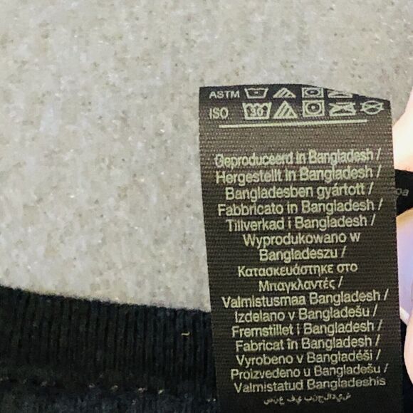 I Survived Lizzie Borden T-Shirt House Horror US Ghost Halloween Size 2XL UNISEX - Picture 9 of 13